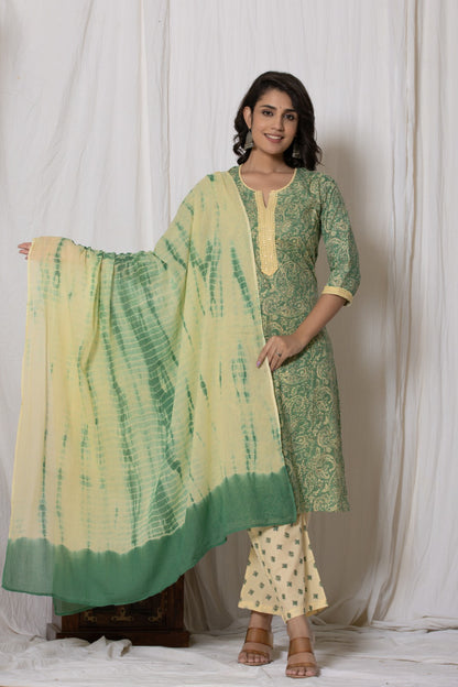 Pure Cotton (60-60) Straight Round Neck Kurta with Shibori Print Dupatta 3 Pcs